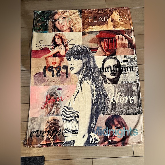 Taylor swift Multicolor Graphic Blanket 50x38in - Picture 1 of 3